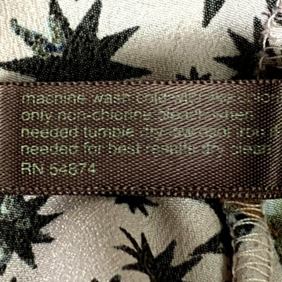 The Limited Celestial Stars Novelty Print Top Sz S #303H - Picture 7 of 7